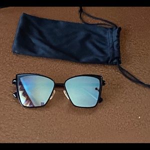 Diff lil Becky sunglasses